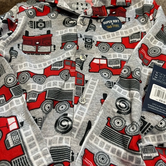 NWT Kids Fire Truck Pajamas- Size 4T - Picture 6 of 8